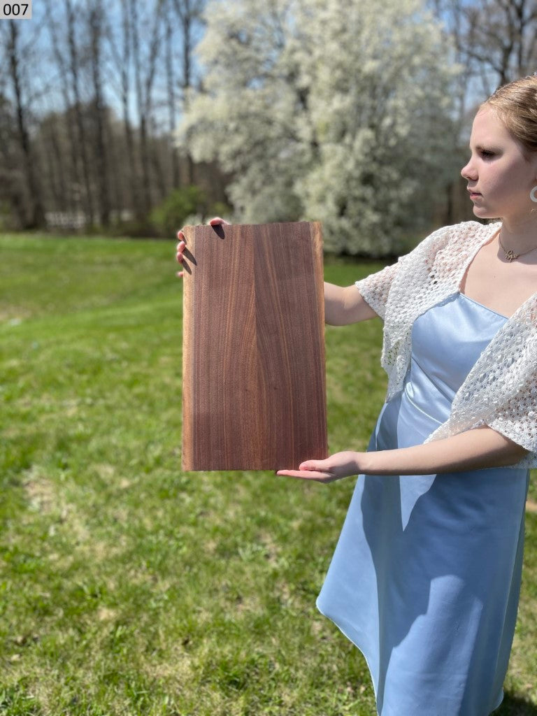 Serving Board 007