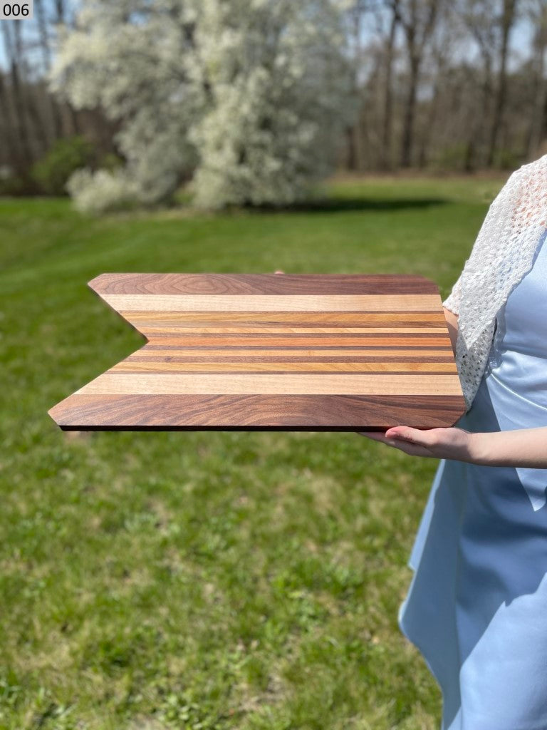 Black Walnut, Cherry, Maple and Oak Cutting Board 006